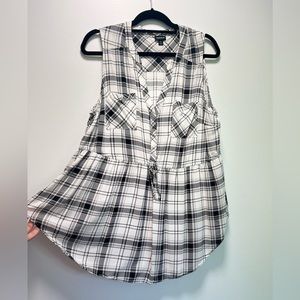 Plaid sleeveless tunic